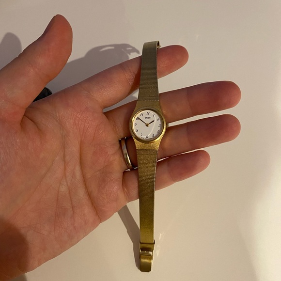 Vintage Seiko thin wrist watch - Picture 3 of 7